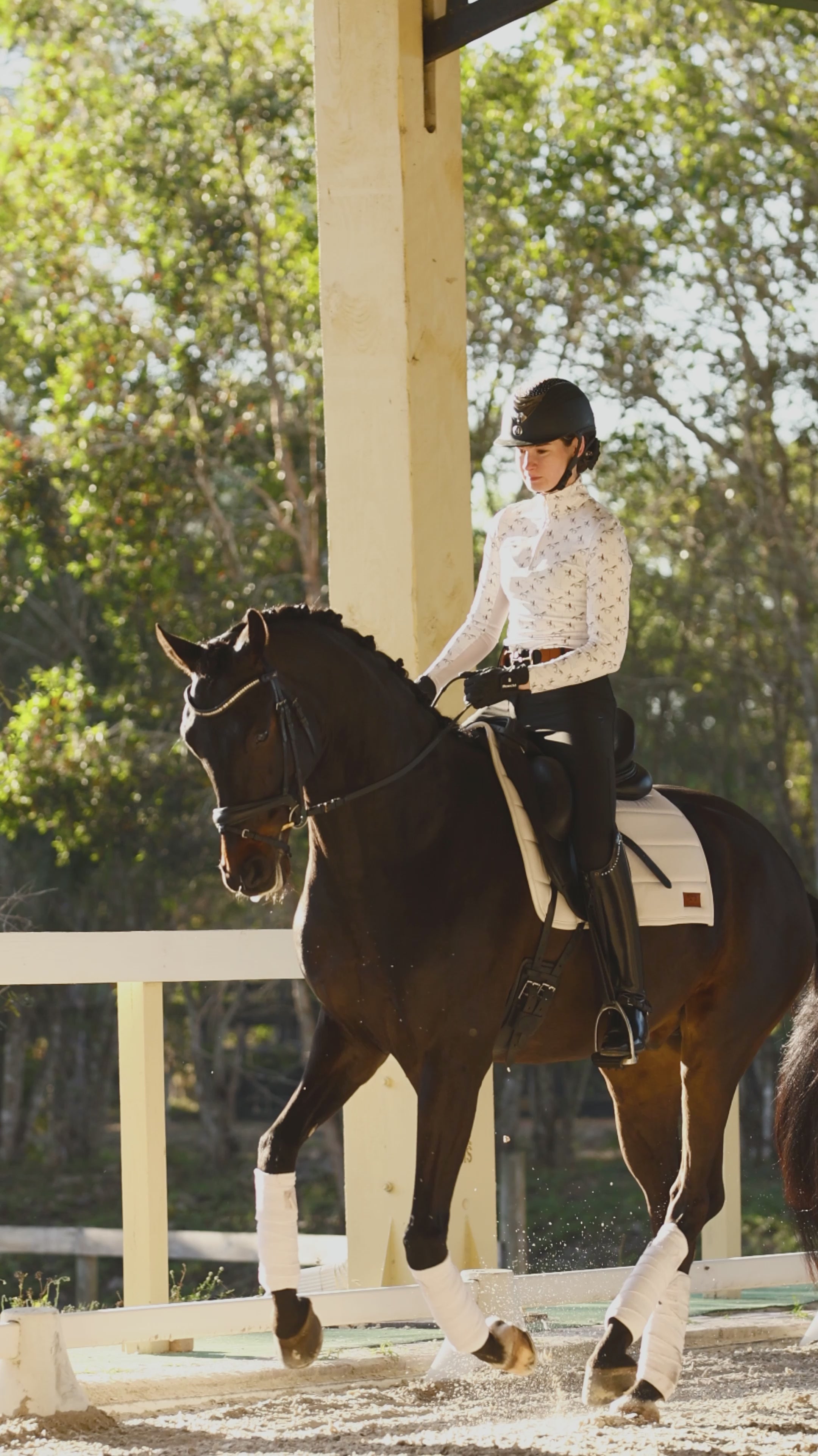 Mockneck Colorblock Black & White – The Proper Fox