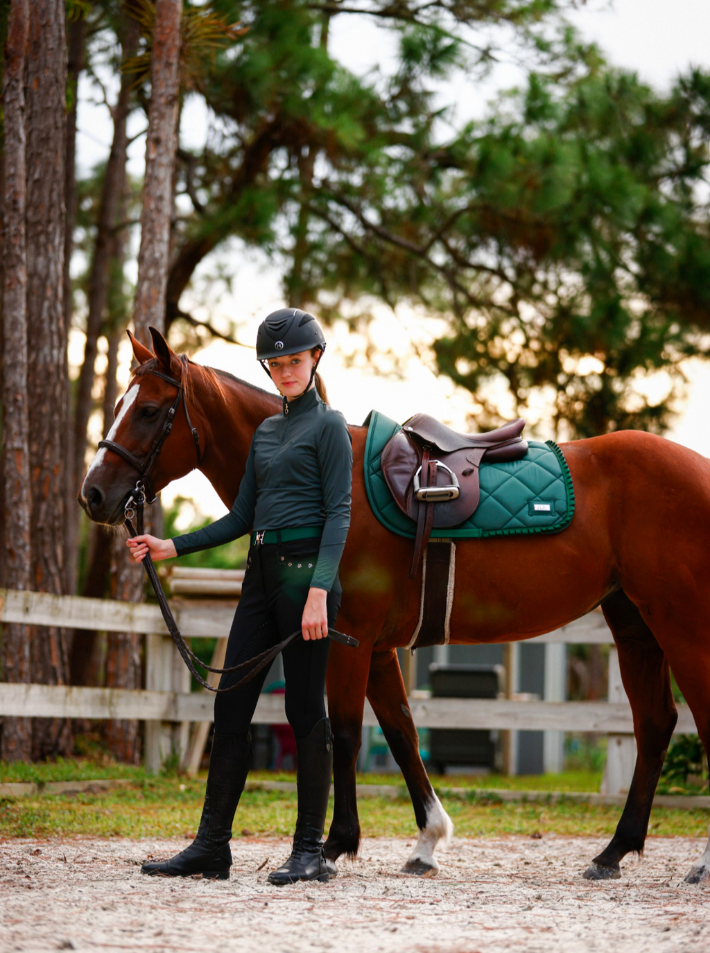 Hunter Green Jumping Pad